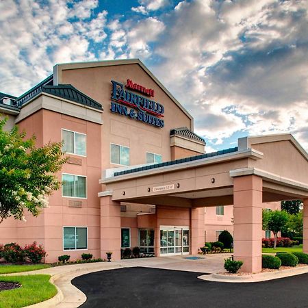 Fairfield Inn And Suites By Marriott Emporia I-95 Kültér fotó