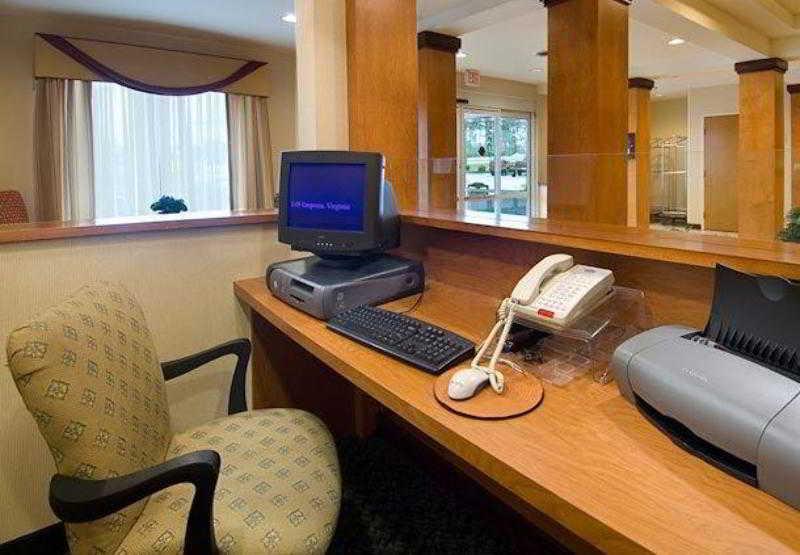 Fairfield Inn And Suites By Marriott Emporia I-95 Kültér fotó