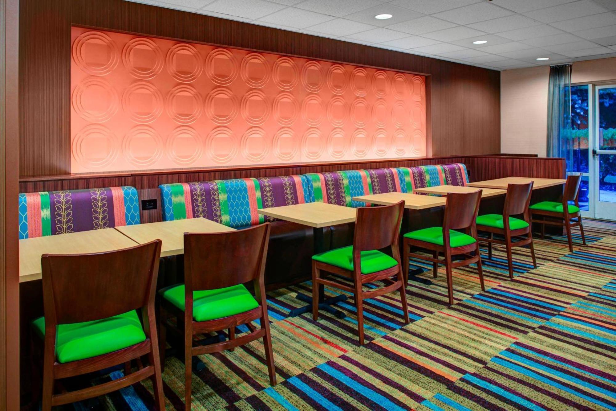 Fairfield Inn And Suites By Marriott Emporia I-95 Kültér fotó