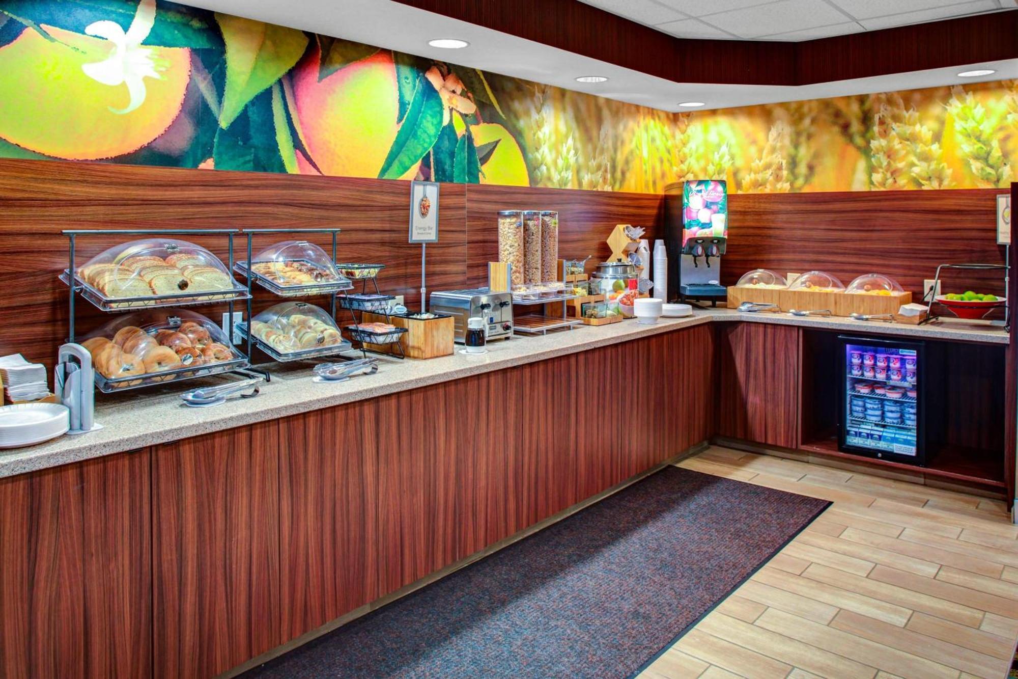 Fairfield Inn And Suites By Marriott Emporia I-95 Kültér fotó