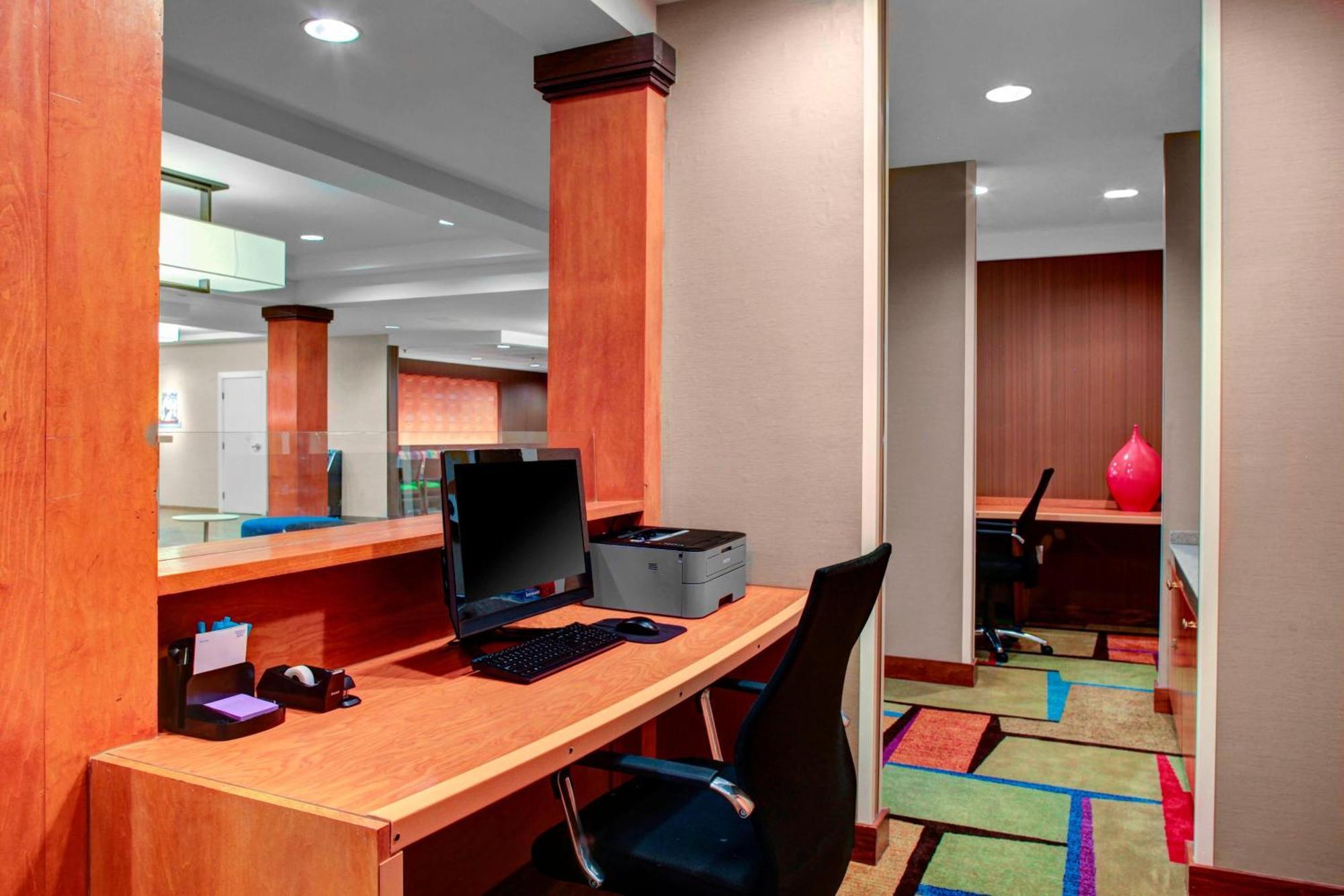 Fairfield Inn And Suites By Marriott Emporia I-95 Kültér fotó